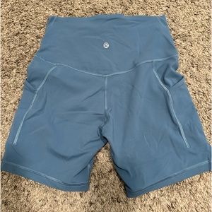 Lululemon align 6” shorts *with pockets in utility blue - size 6